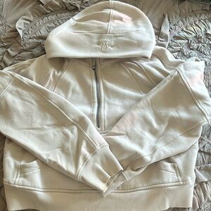 Lululemon White Opal Scuba XS/Small